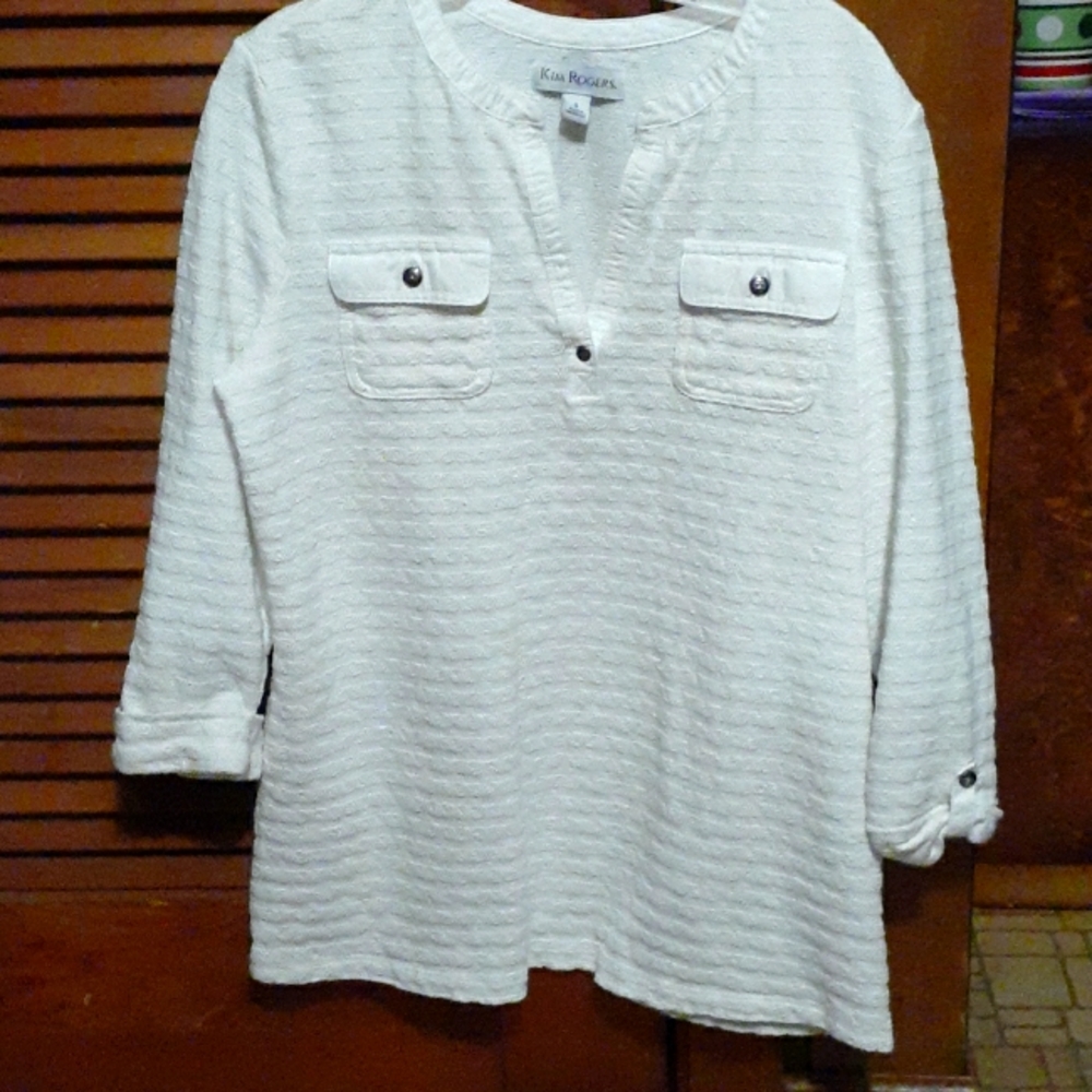 Kim Roger's size small white 3/4 sleeve blouse